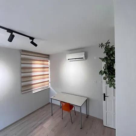 Big Flat 20 Minutes To Oldtown Apartment Antalya